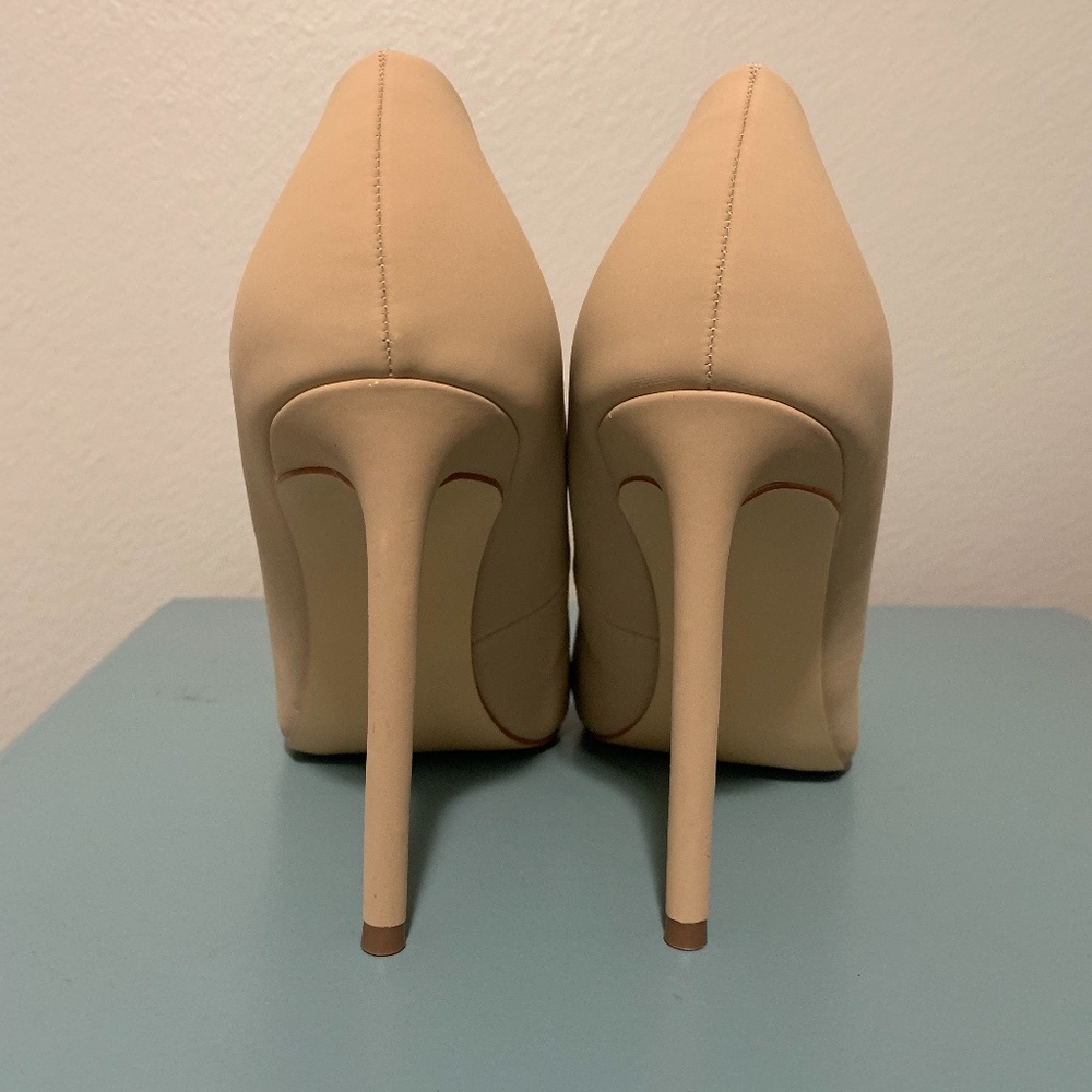 Cream High Heel Shoes - Picture 3 of 6